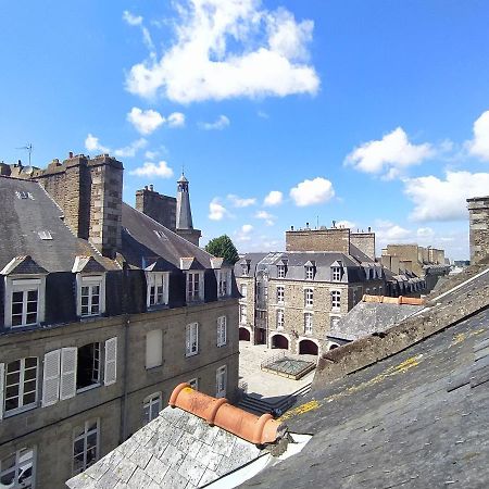 Apartament Le Nid - Fougeres Centre Historique Zewnętrze zdjęcie