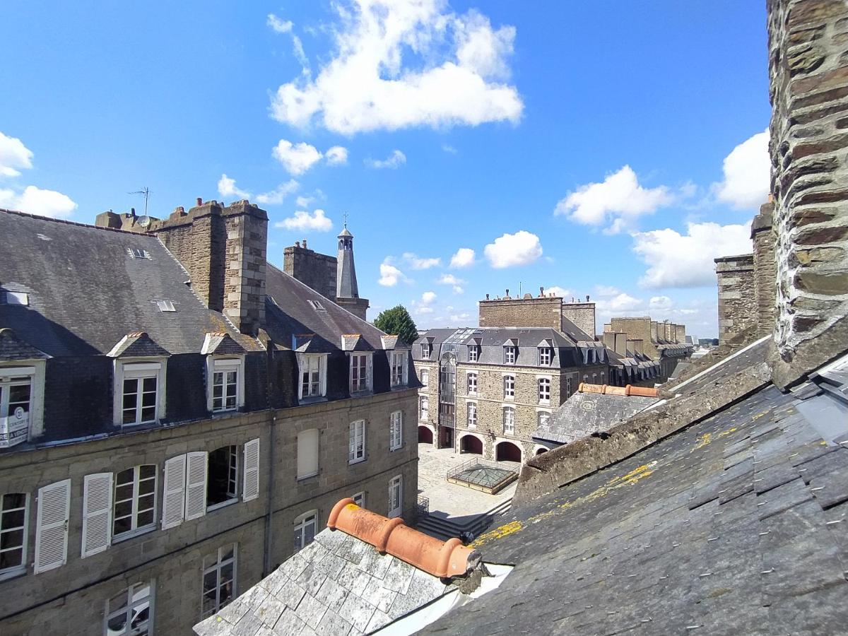 Apartament Le Nid - Fougeres Centre Historique Zewnętrze zdjęcie